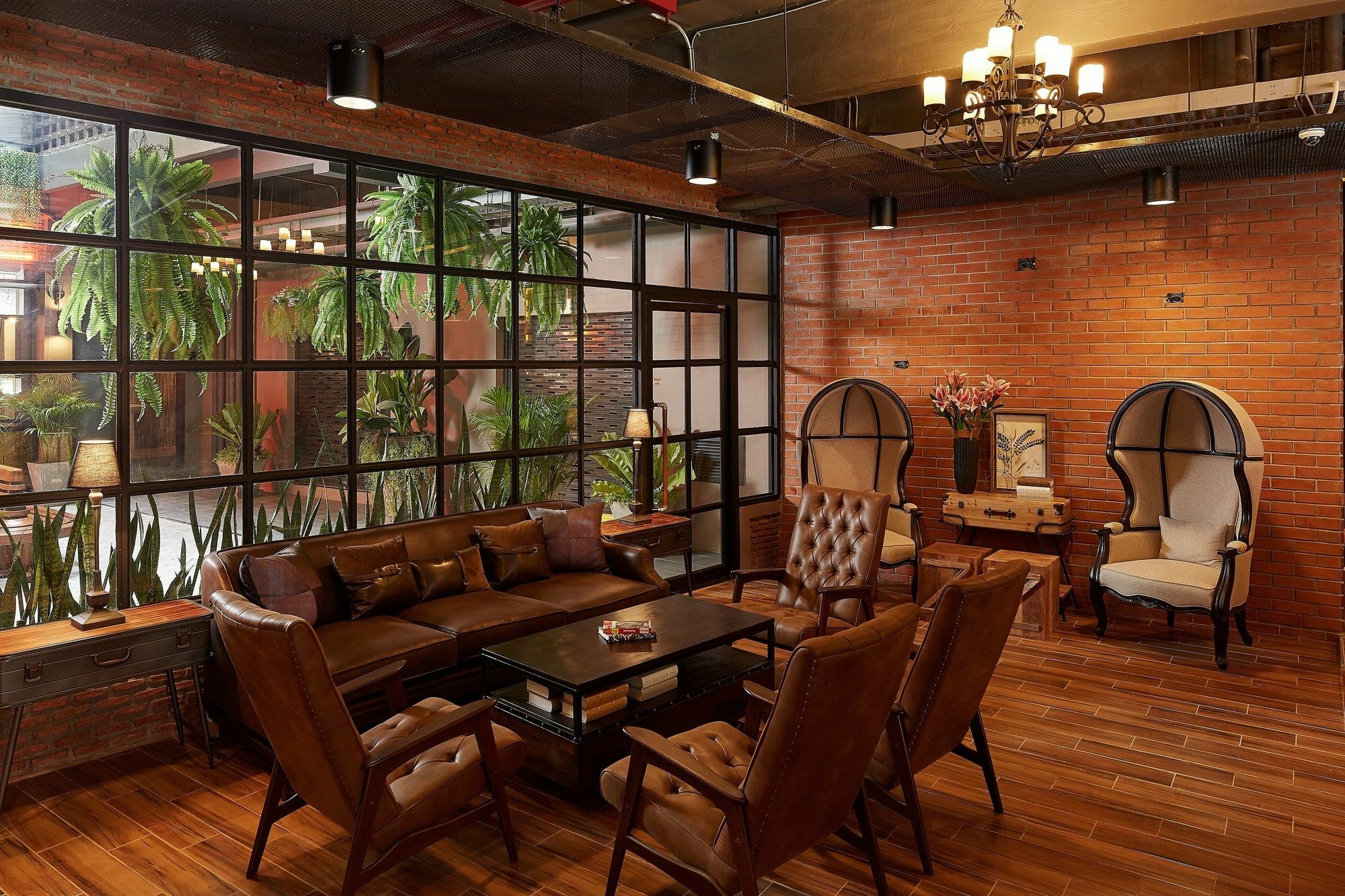 W22 By Burasari Hotel Bangkok