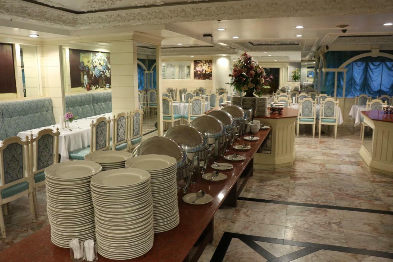 Adriatic Palace Bangkok