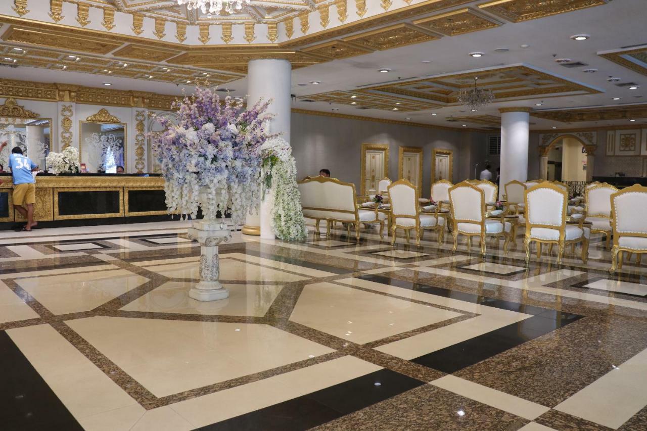 Khách sạn Adriatic Palace Bangkok