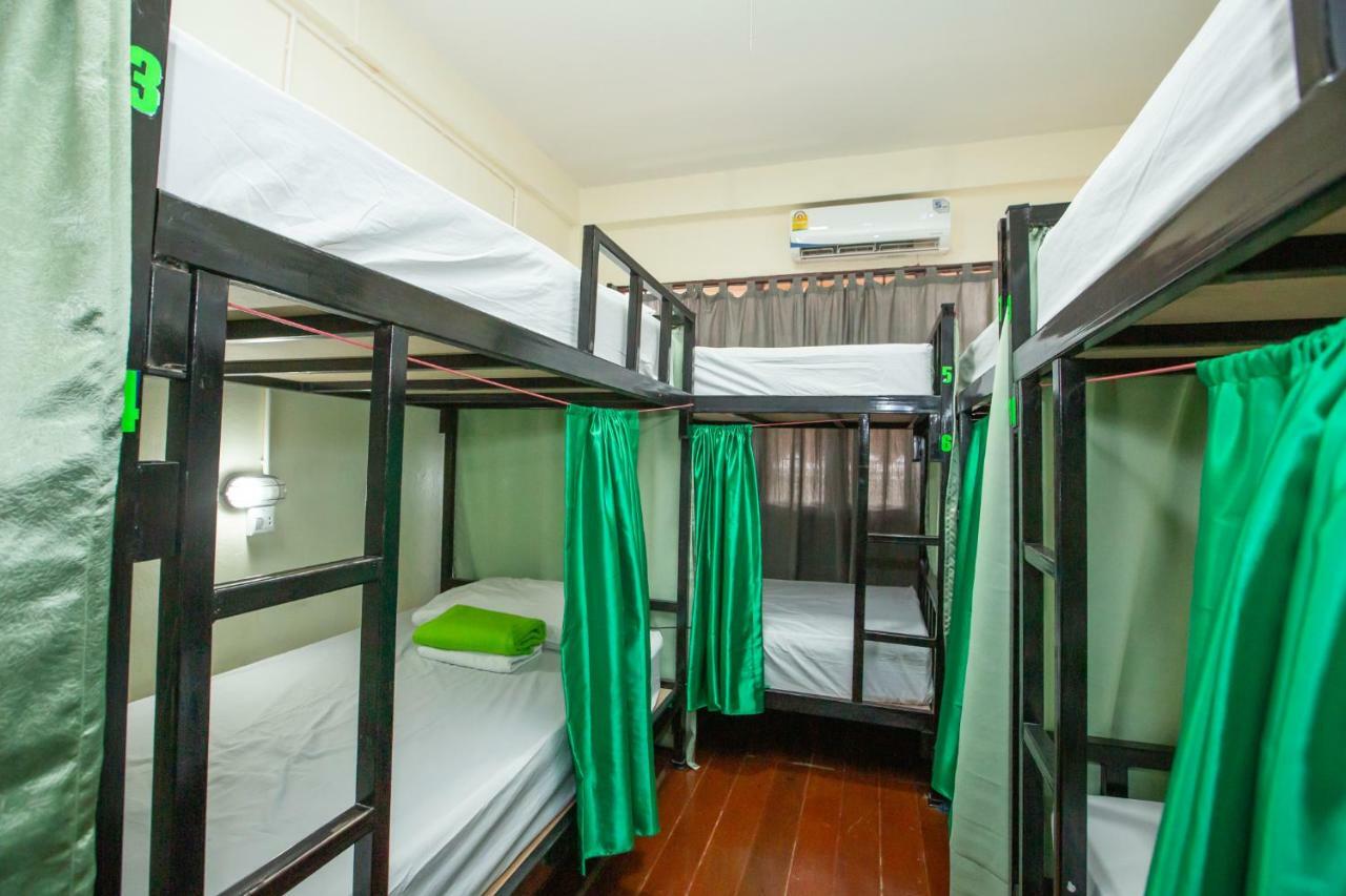 Hostel The Bridge Bangkok