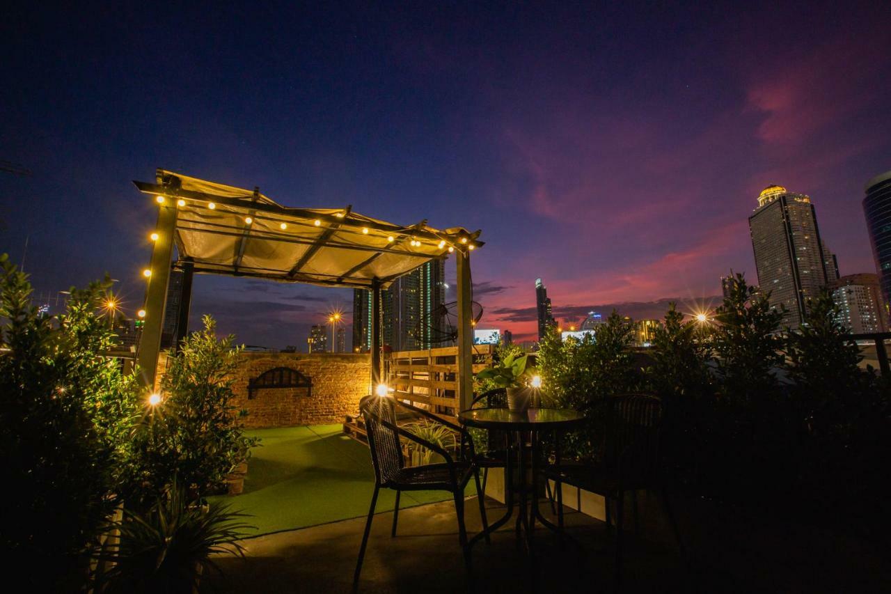The Bridge Hostel Bangkok