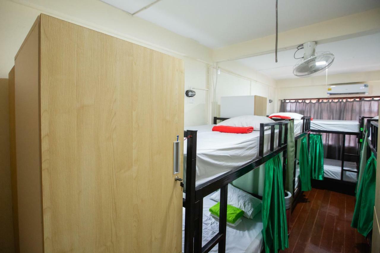 Hostel The Bridge