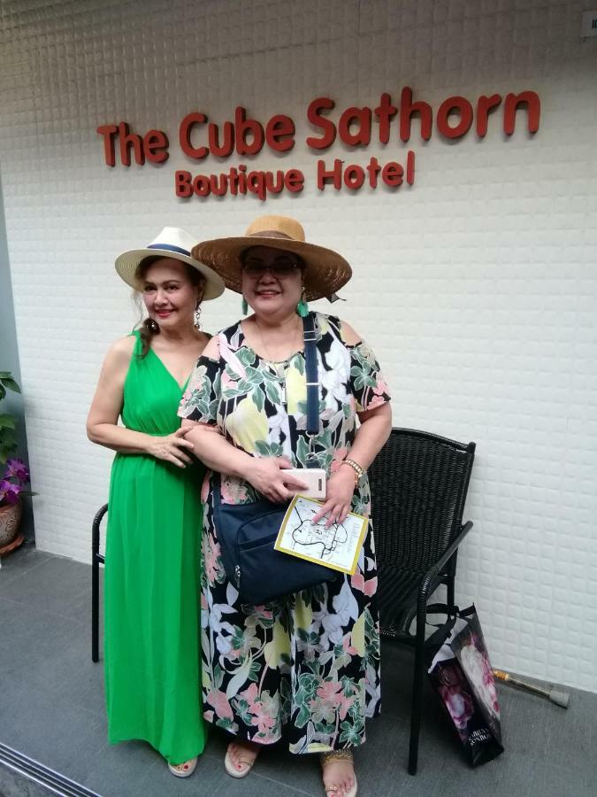 The Cube Sathorn Boutique เดอะ คิวบ์ สาทร บูติค โฮเทล Near Bts Surasak Bangkok