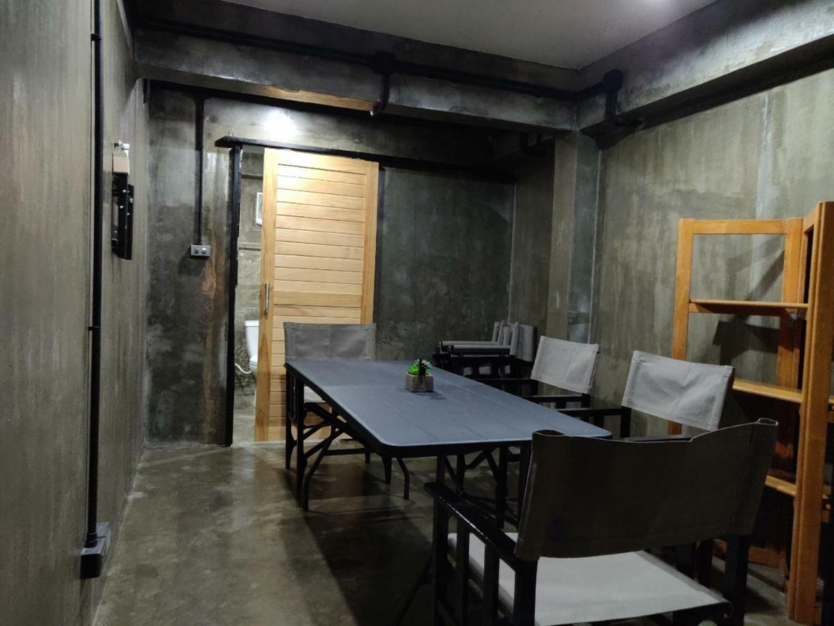 Casa de hóspedes The Hog Banguecoque