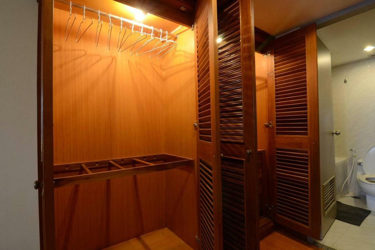Omni Towers - Large 1 Bedroom Soi Nana * Banguecoque