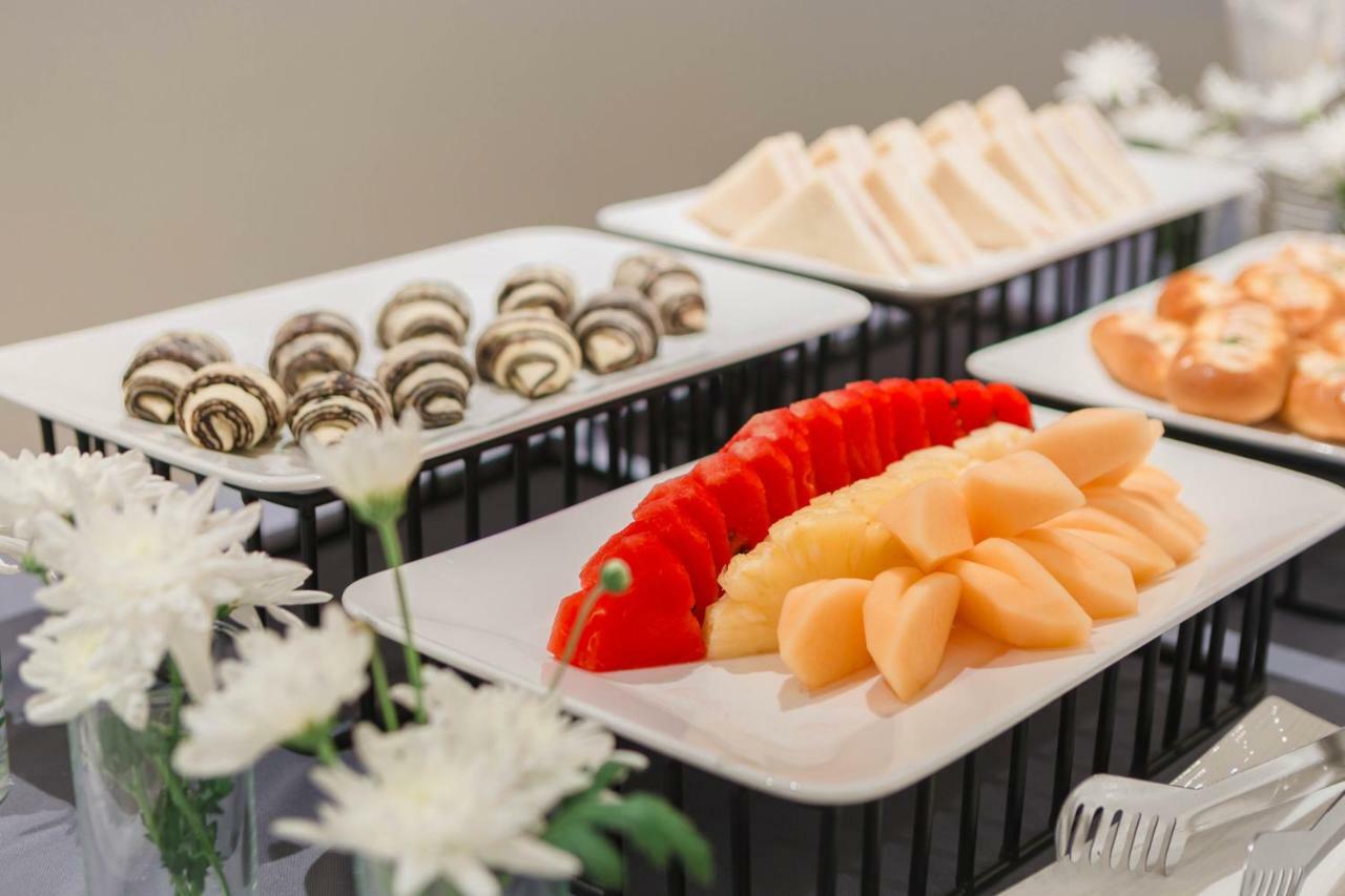 Thomson Huamark Khách sạn