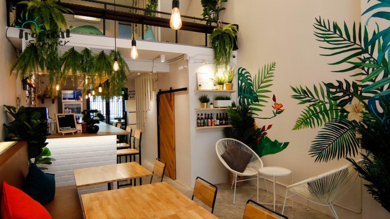 Tropical Summer Albergue Banguecoque