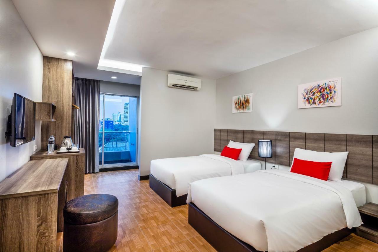 Khách sạn Livotel Hua Mak 4*