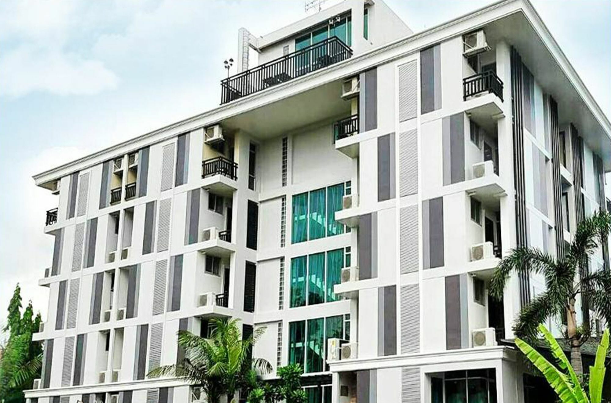 Leelawadee Resotel Raminthra Bangkok