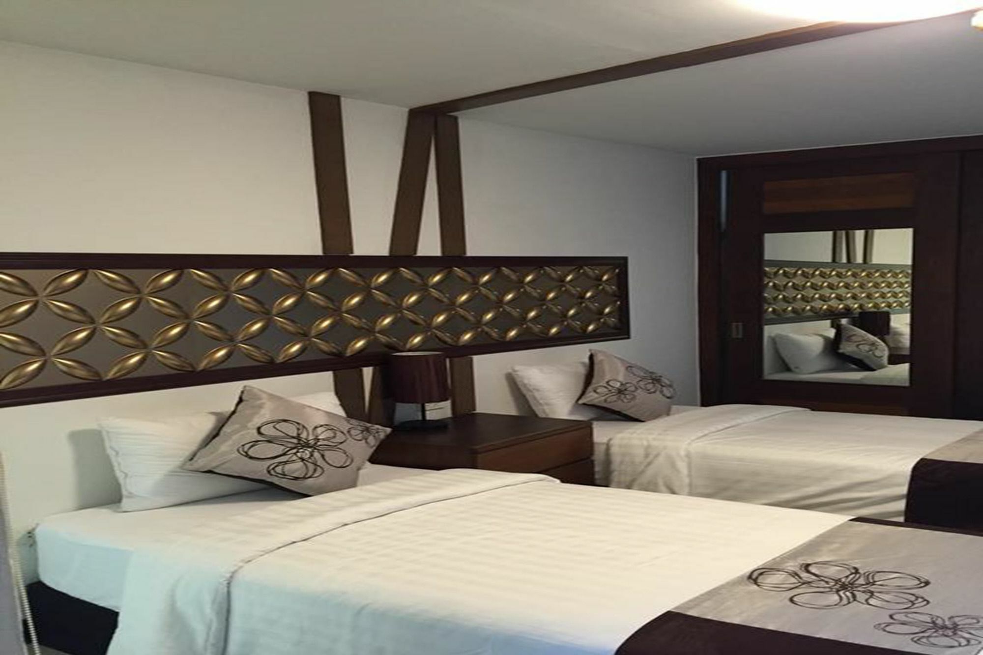 Resort Leelawadee Resotel Raminthra Bangkok
