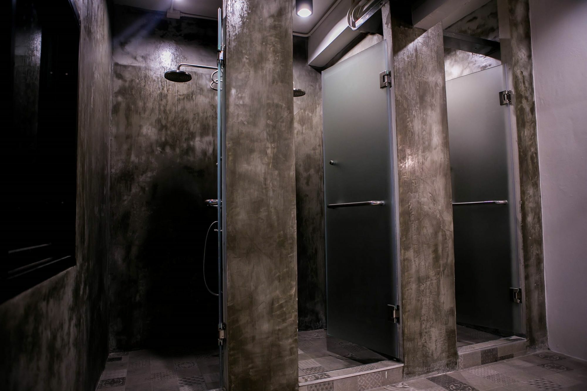 Silom Space Hostel