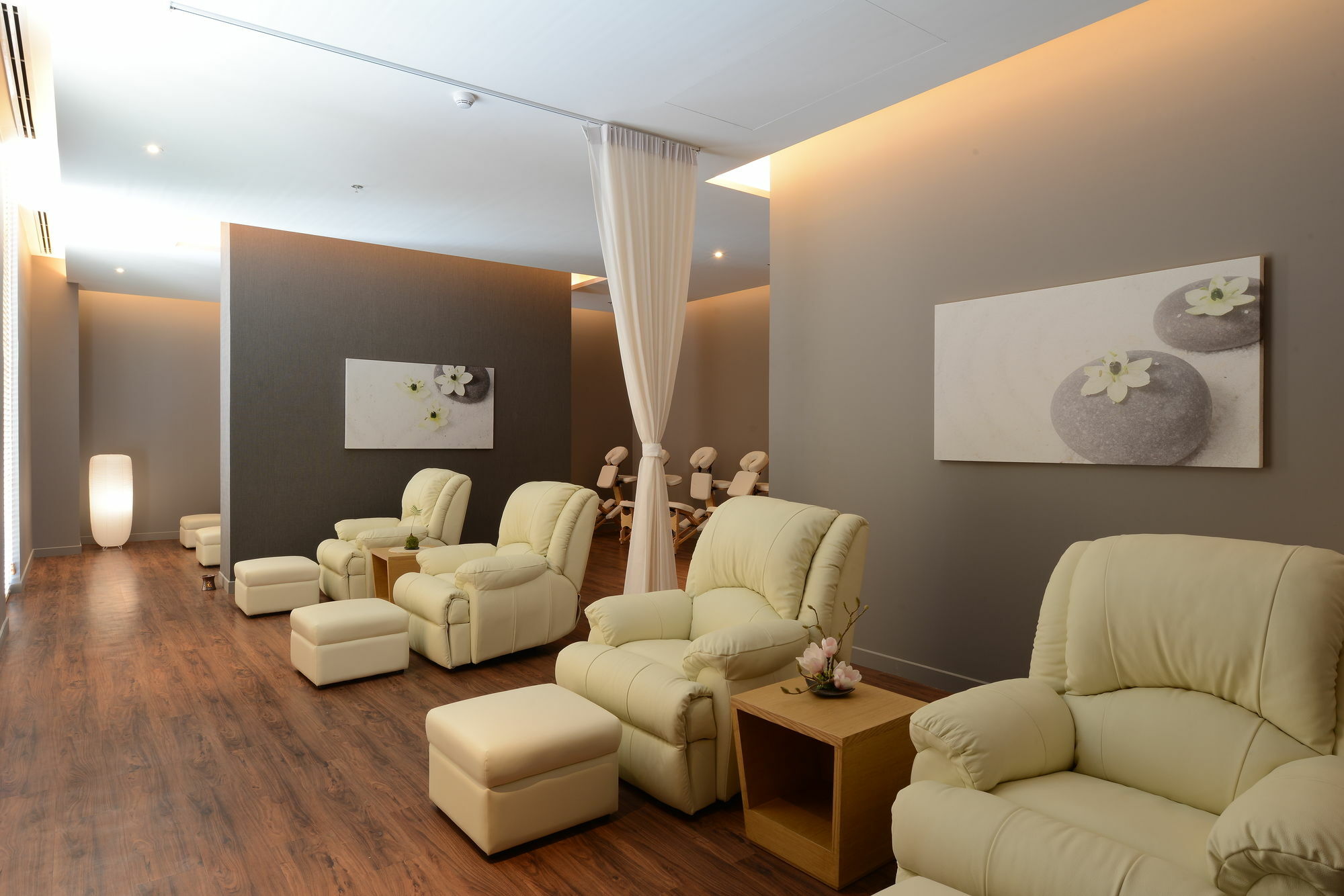 Grande Centre Point Sukhumvit 55 Thong Lo - Sha Hotel 5*