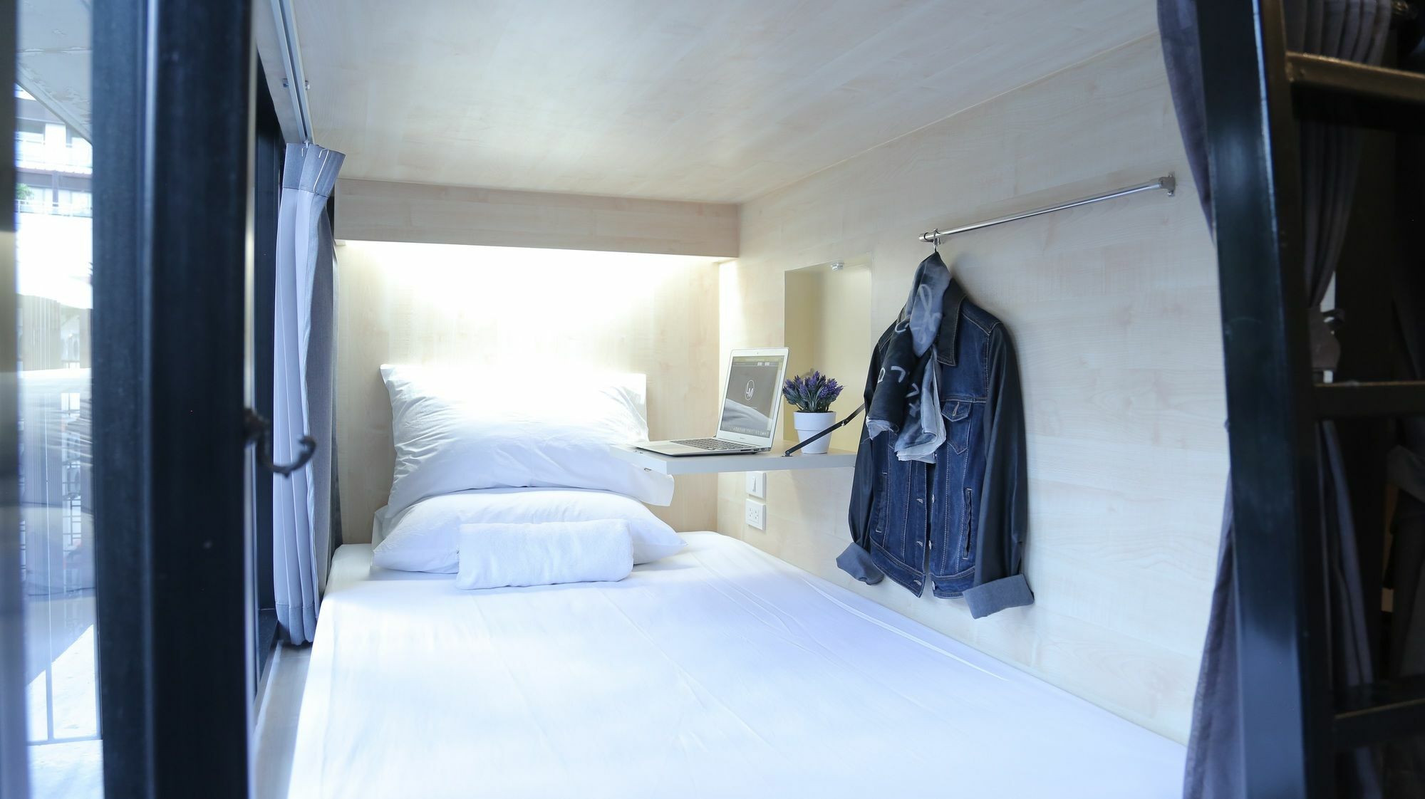 Lamurr Sukhumvit 41 *