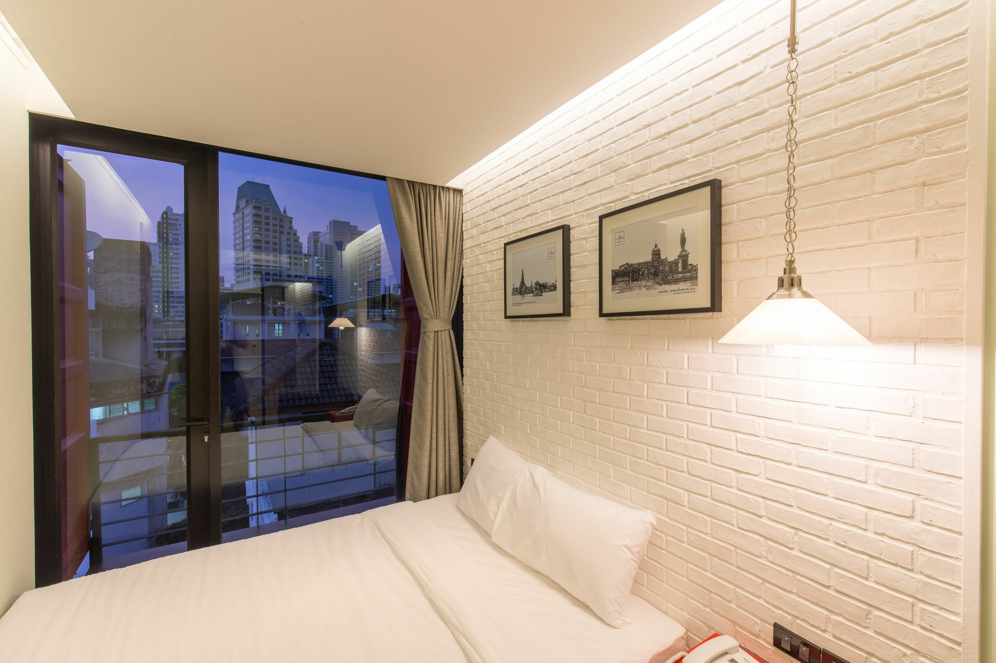 Sleep Box Sukhumvit 22 Vandrerhjem