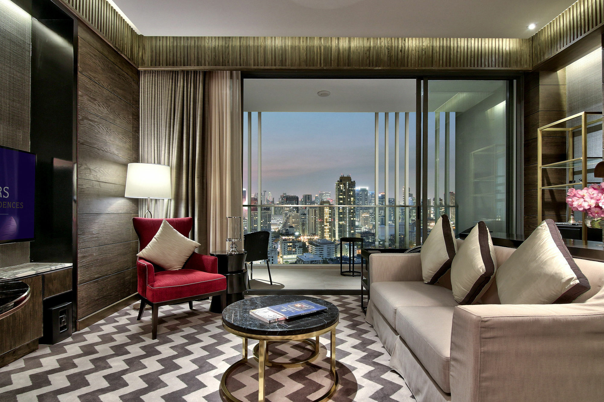 137 Pillars Hotell 5*