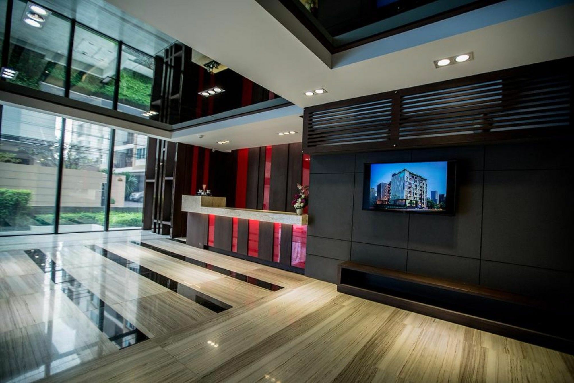 Khách sạn hẻo lánh Ekamai By Aspira - Sha Certified Bangkok