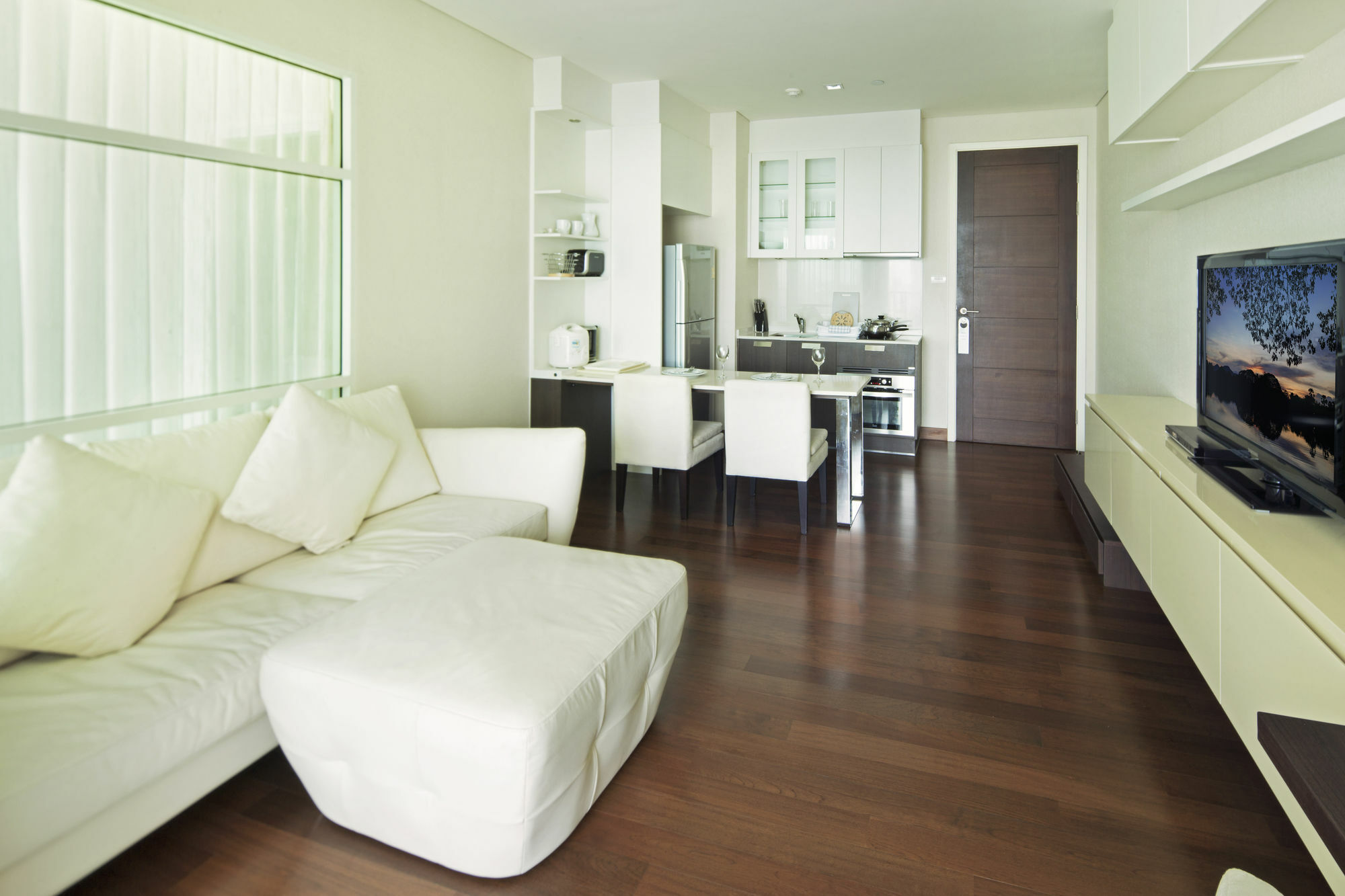 Ariva Ivy Servizio Thonglor 4*