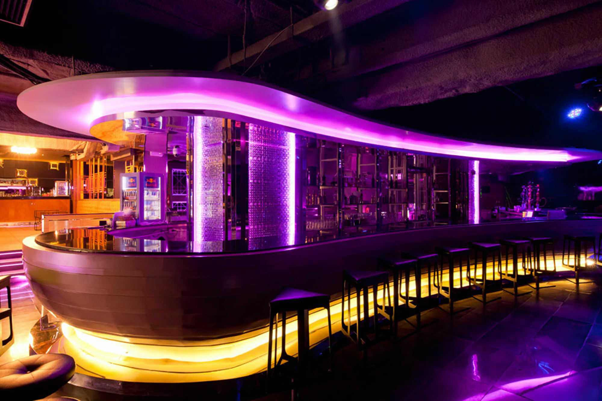 Hotel Graceland By Grace - Sha Extra Bangkok