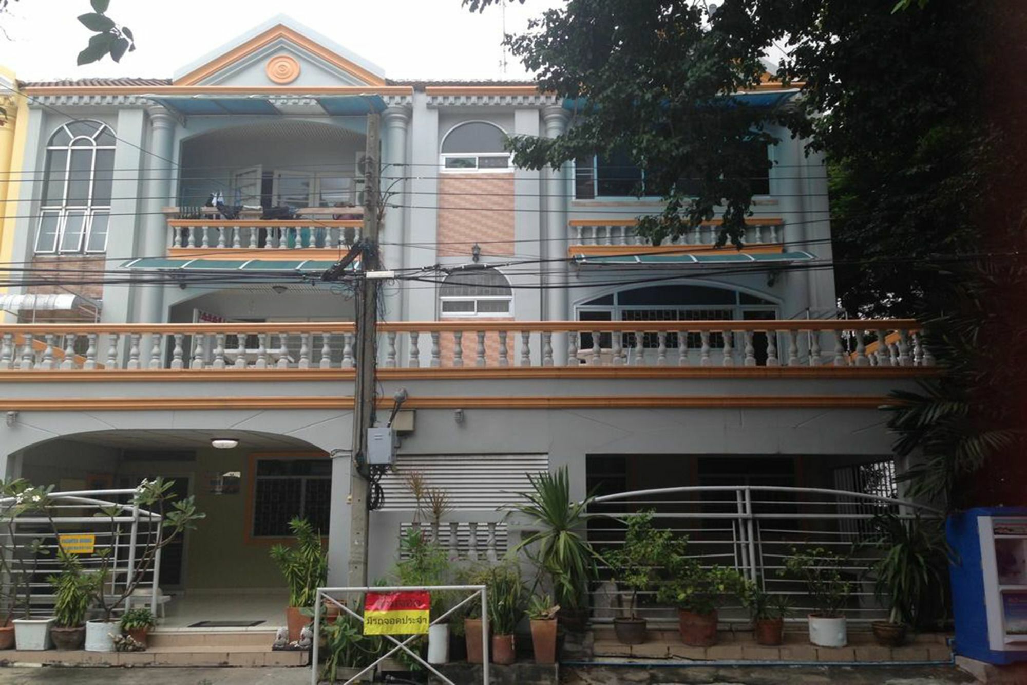 Nhà trọ Park Avenue@huamark Bangkok
