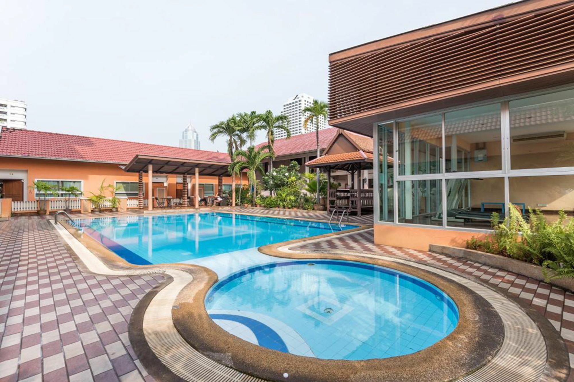 Teja Aparthotel