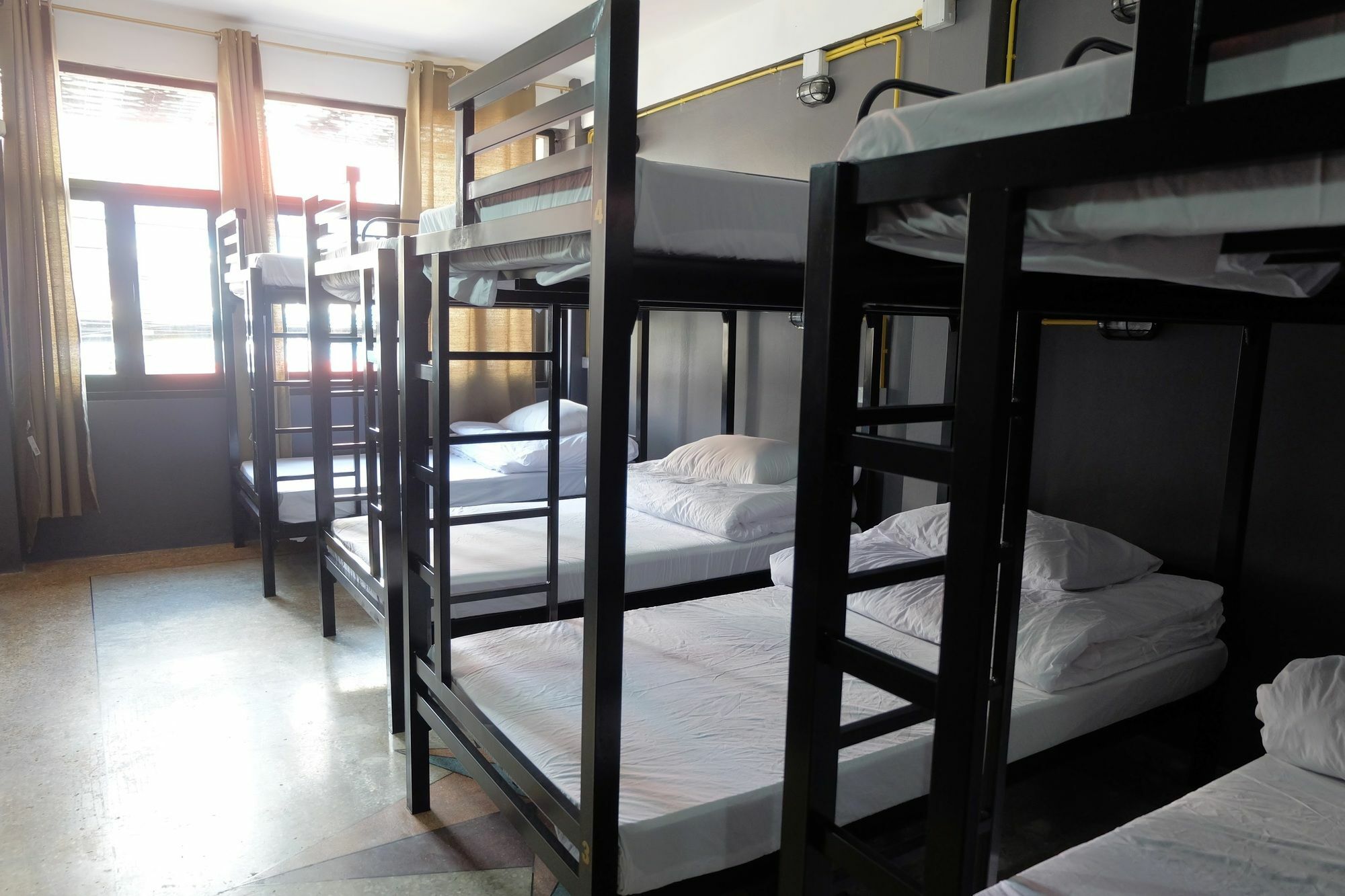 Bts Khaosan Hostel *