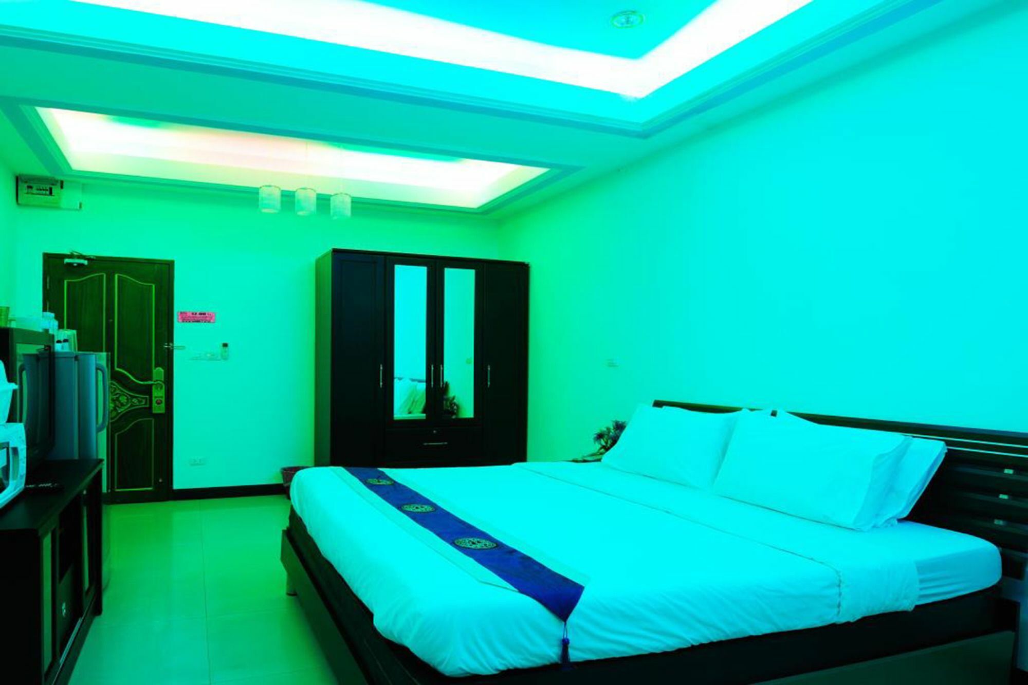 Soravit Place Inn 2*