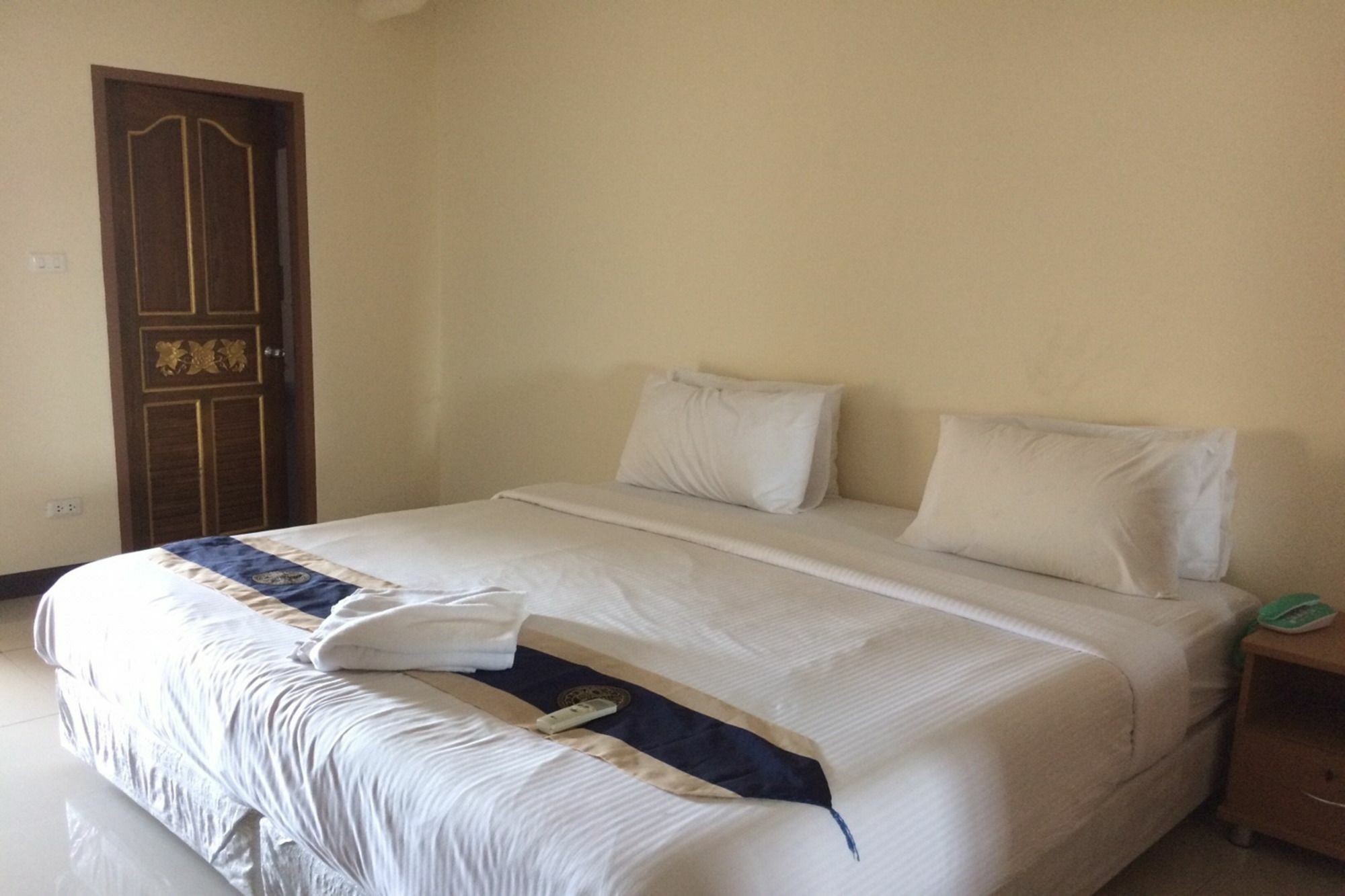 Inn Soravit Place 2*