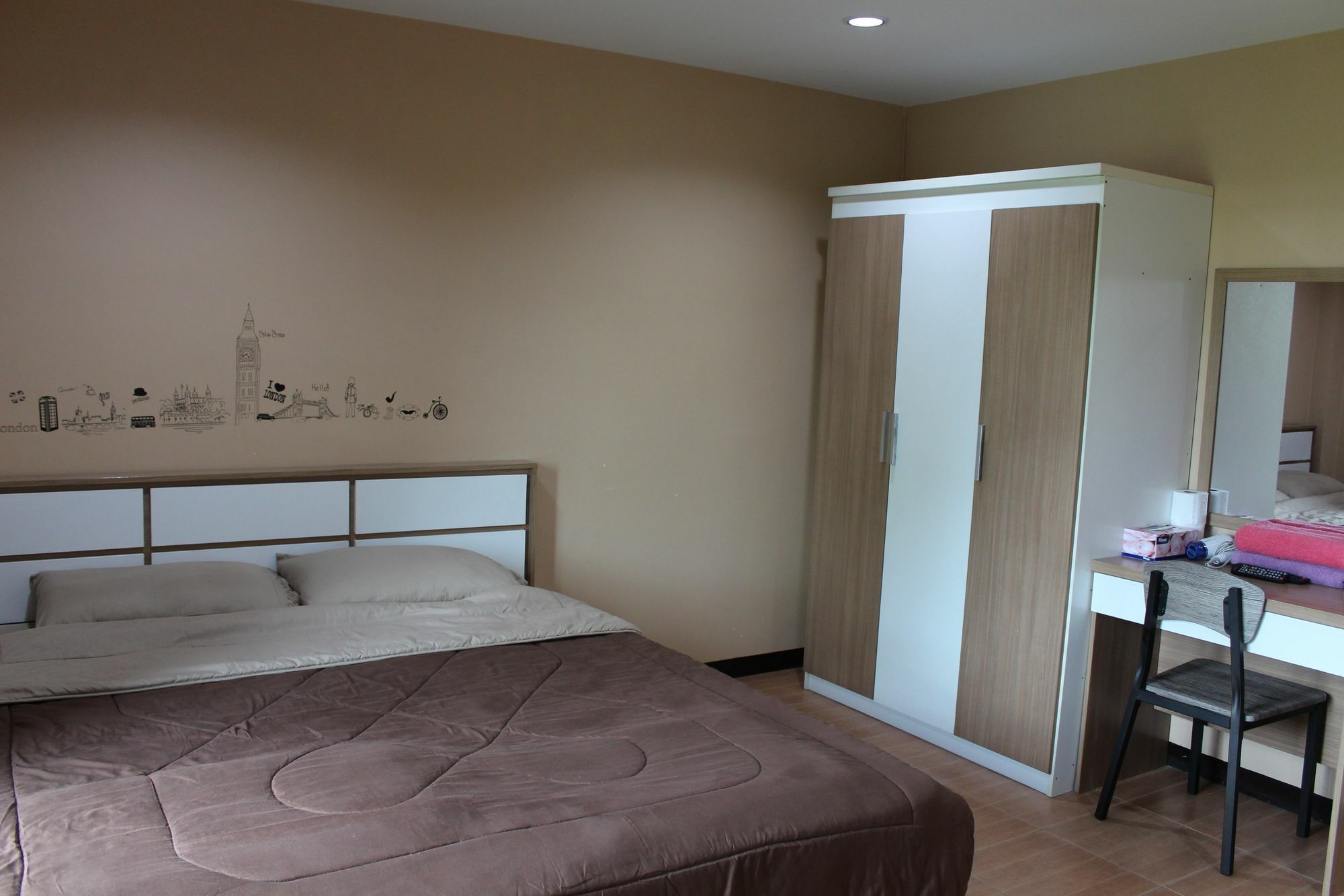 Apartment Place *