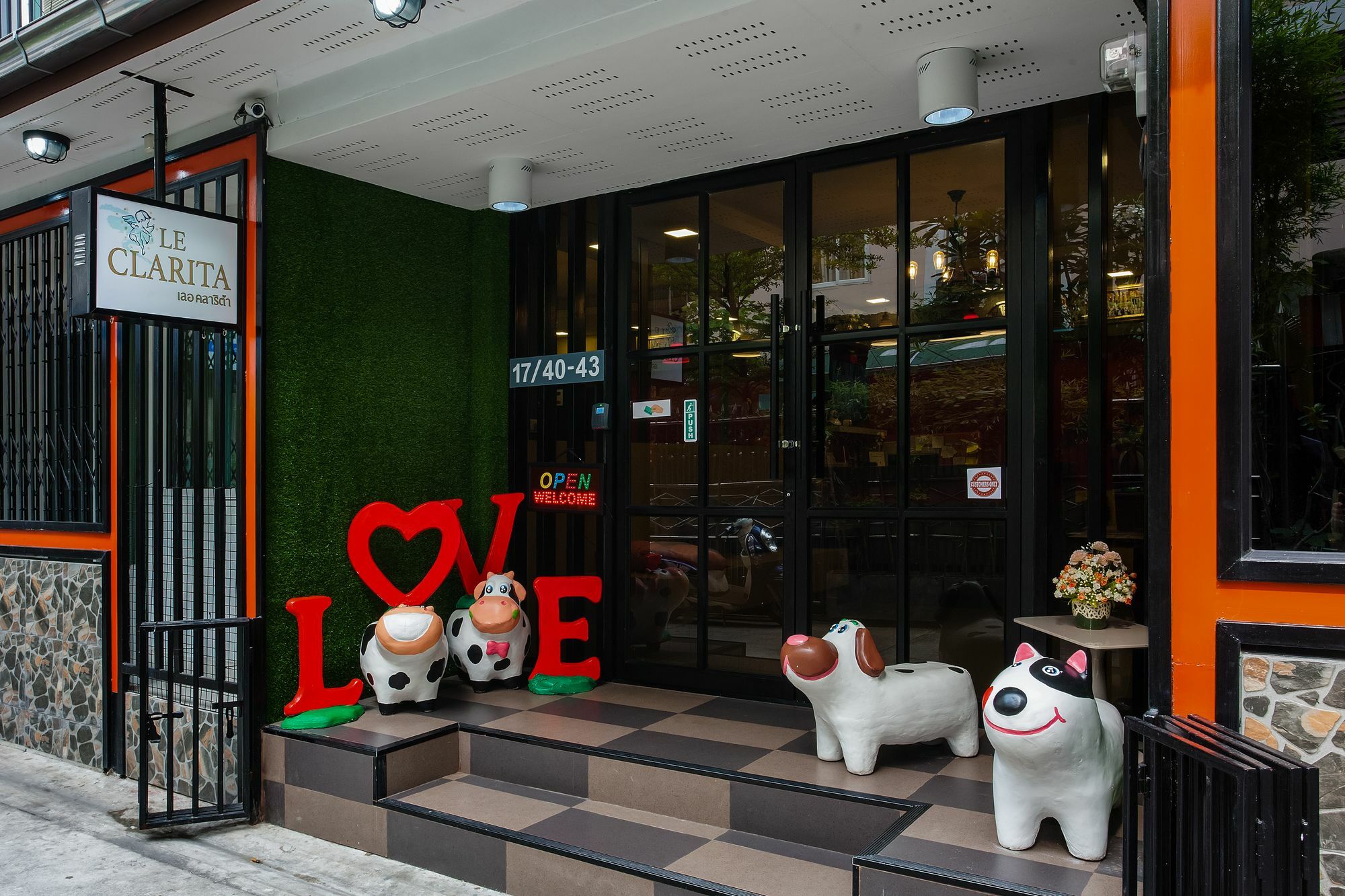 Le Clarita Bangkok