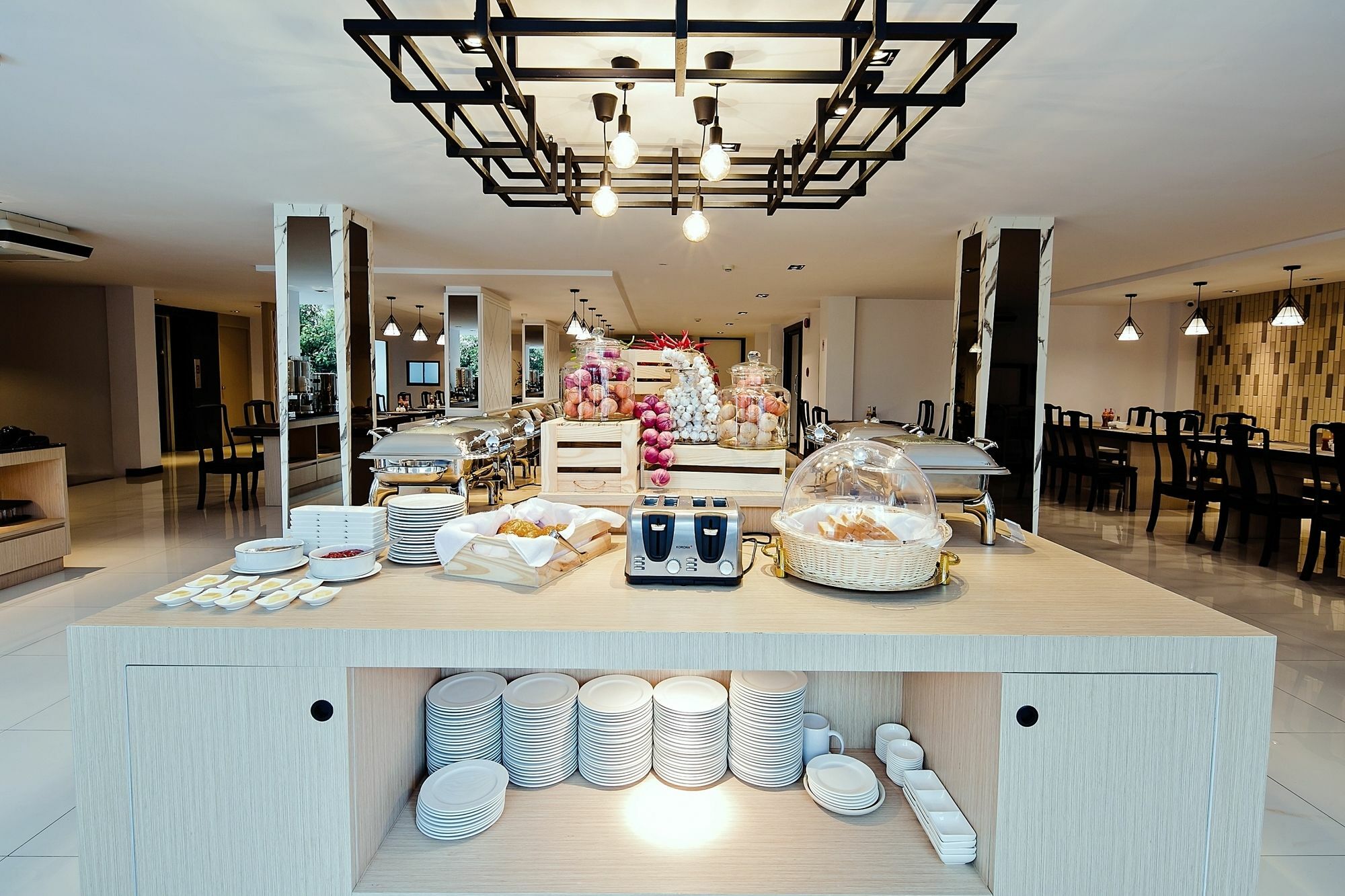 Khách sạn Three Sukhumvit - Sha Certified Bangkok