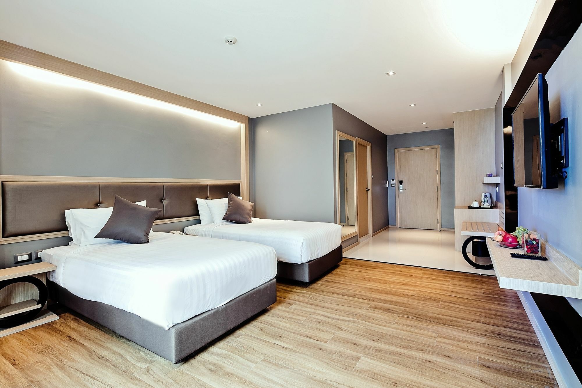 Khách sạn Three Sukhumvit - Sha Certified Bangkok