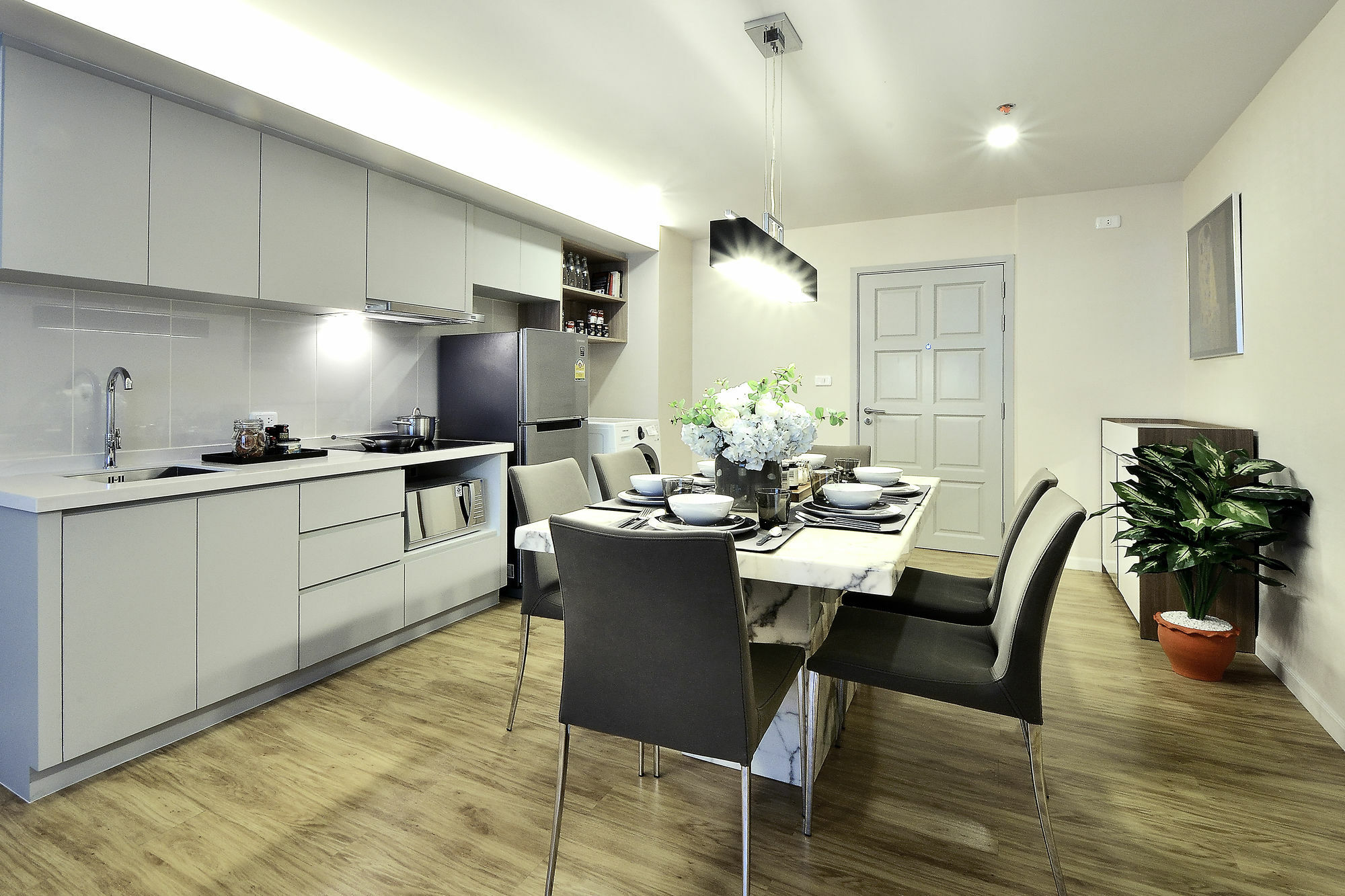 Roomme Hospitality Nang Linchee Branch 4* Bangkok