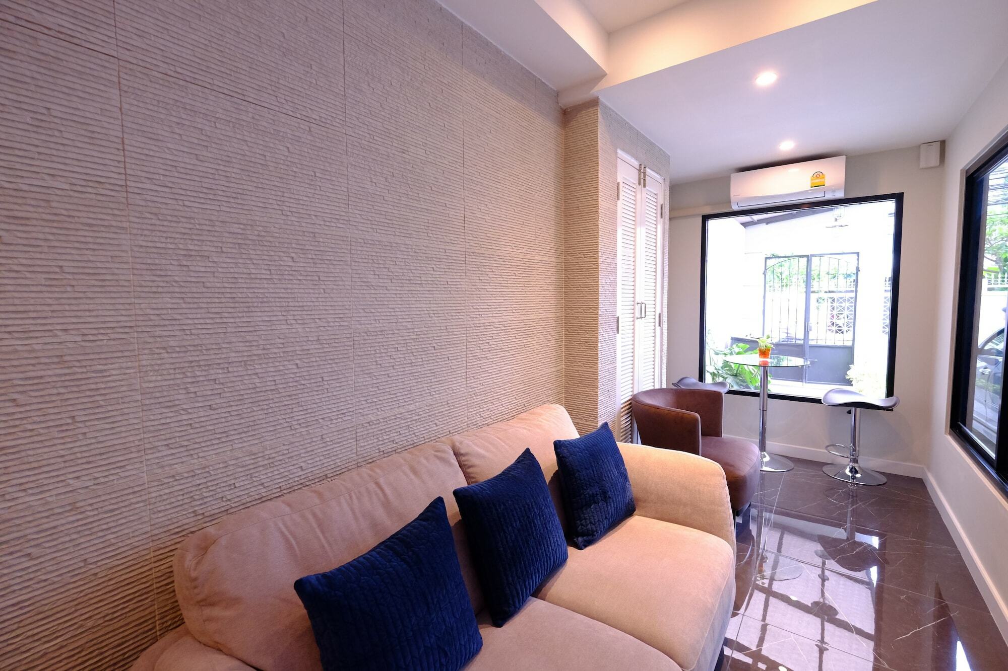 Apartment Neveu Premier *