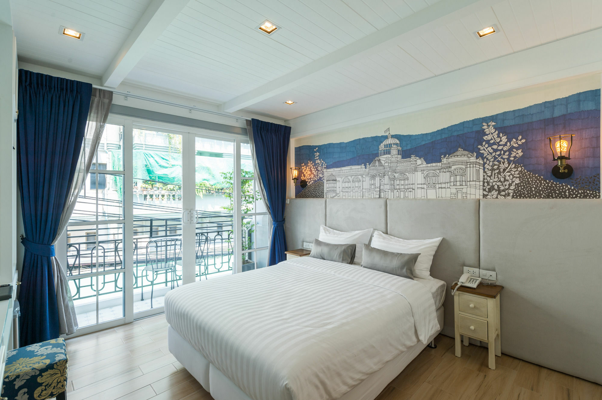 White Ivory Hotel Bangkok