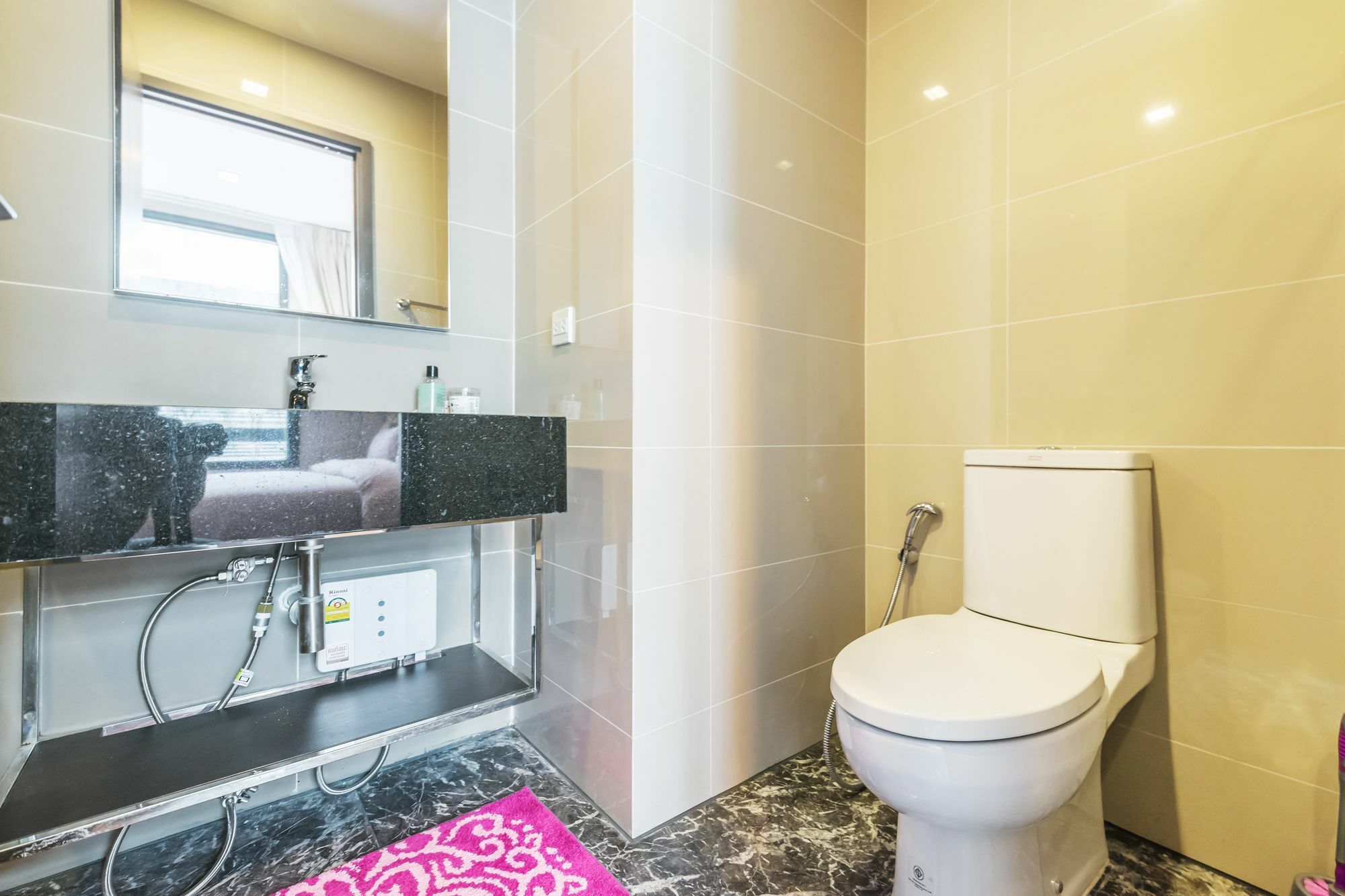 Apartment Edge Sukhumvit 23 Bangkok