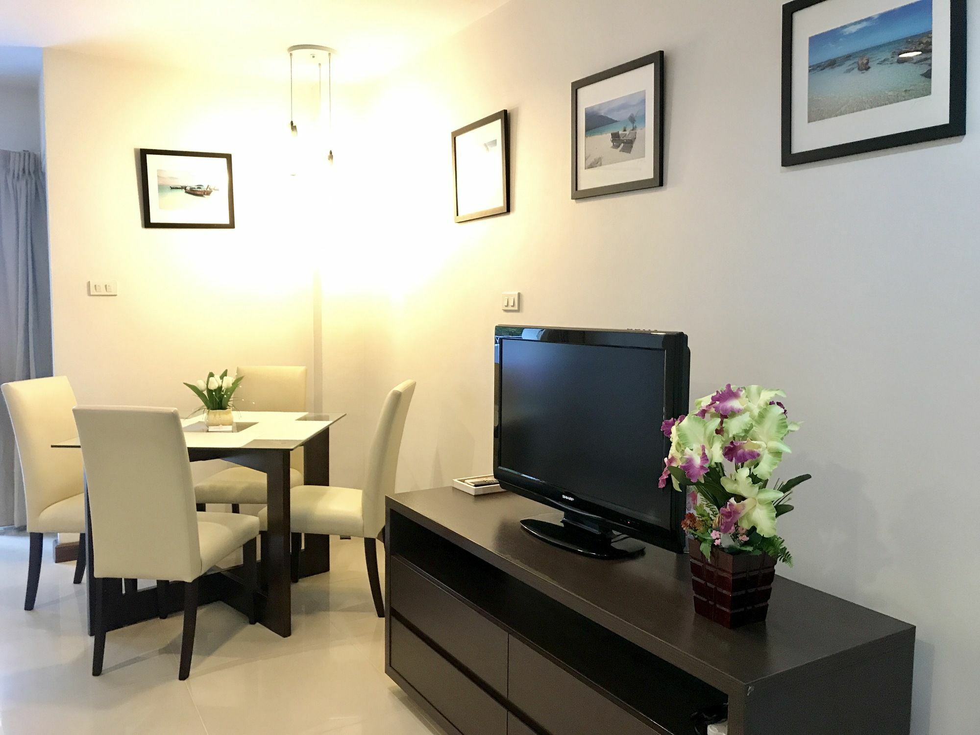 14 Place Sukhumvit 3*