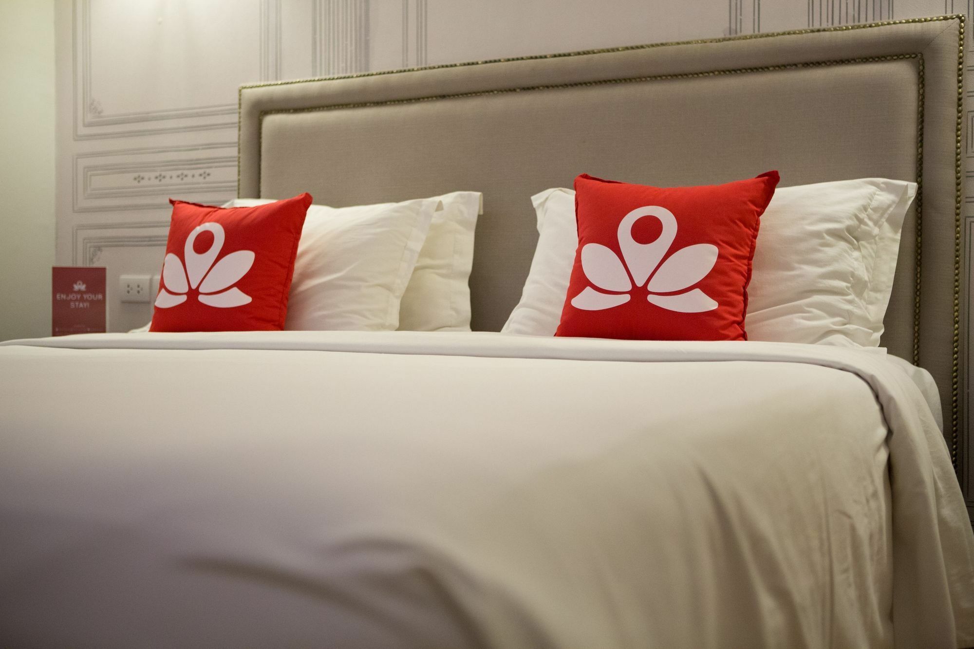 Zen Sukhumvit 20 Hotel 3*