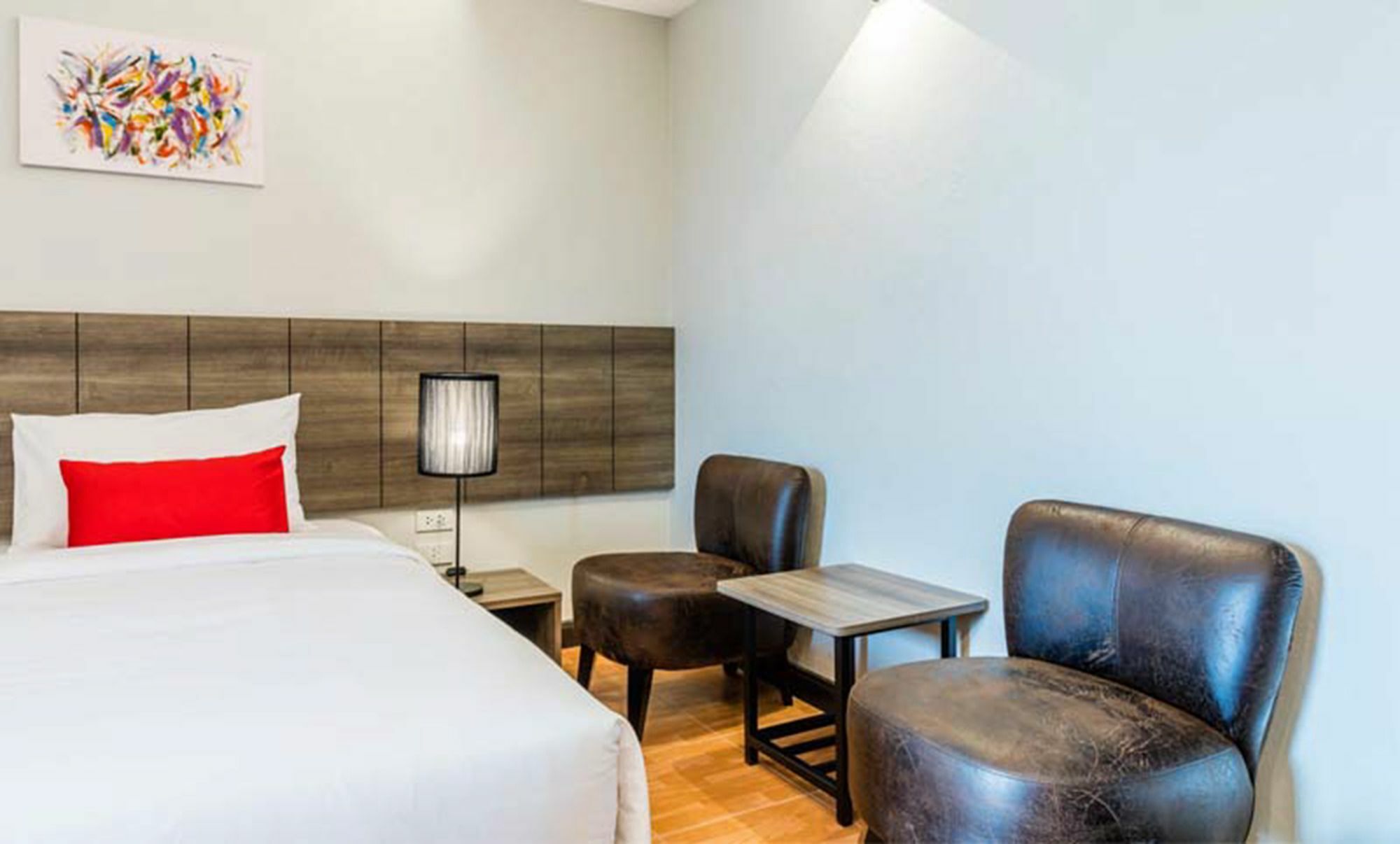 Khách sạn Livotel Hua Mak 4*