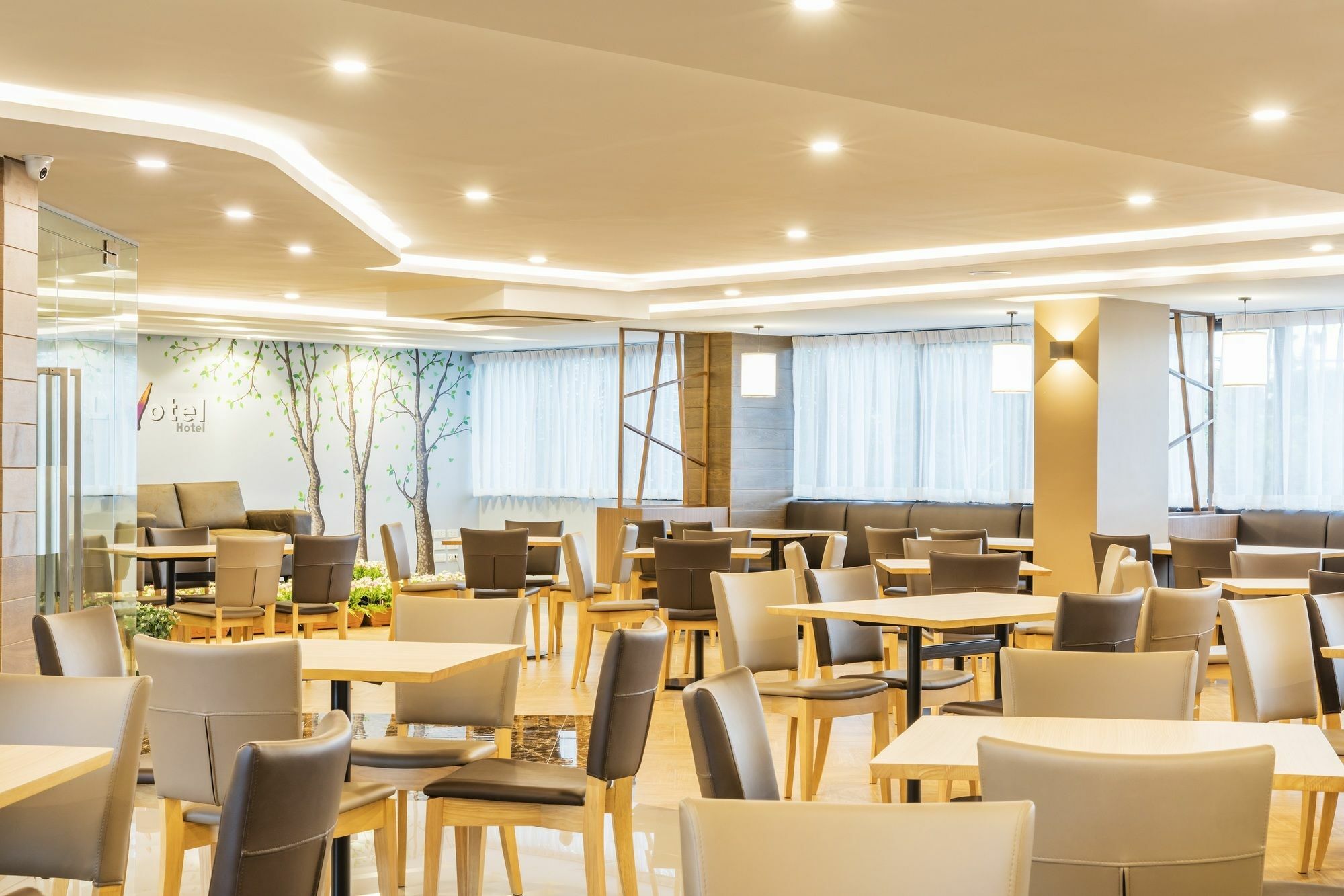 Khách sạn Livotel Hua Mak Bangkok