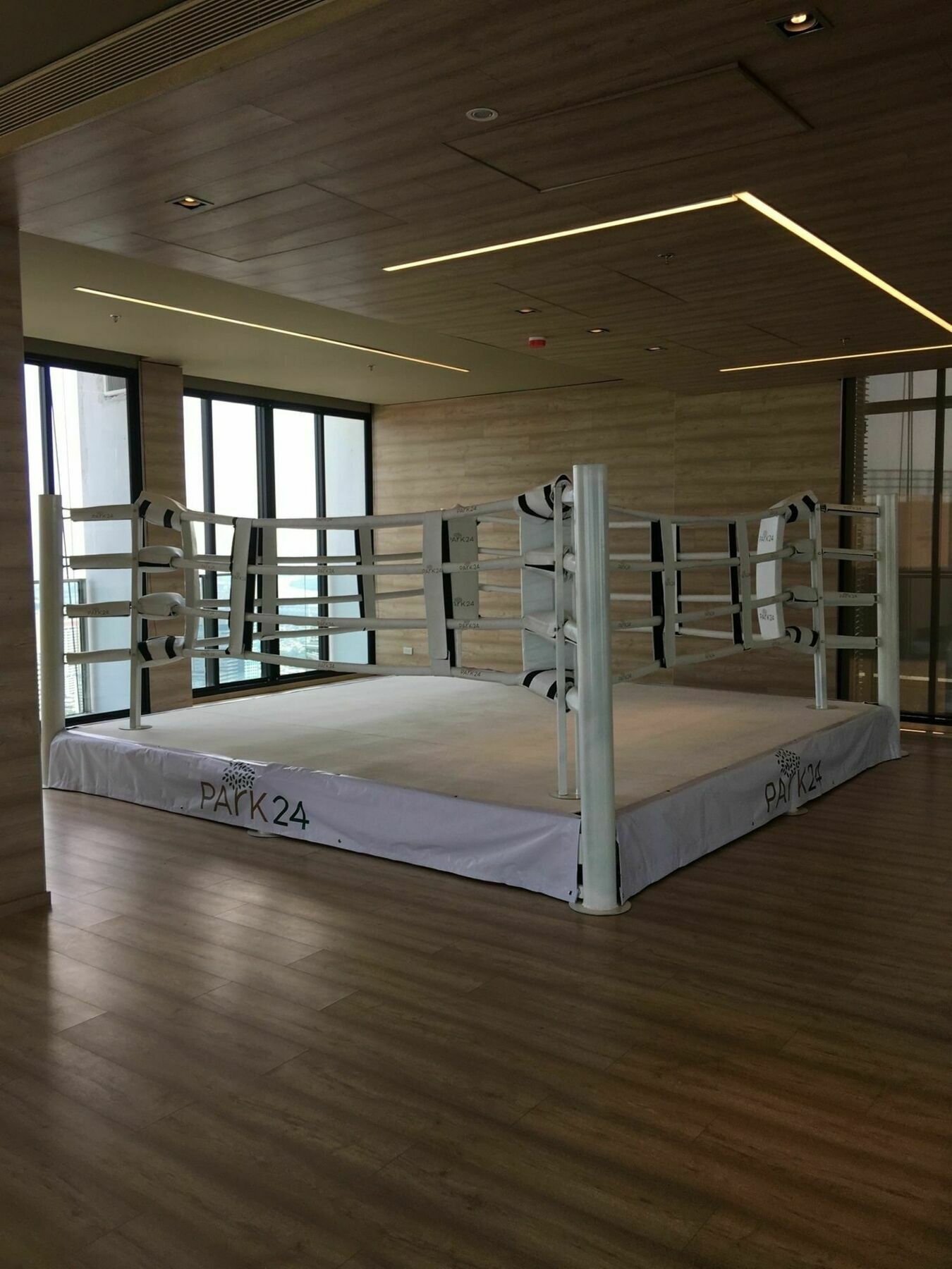 Luxury 3 Bedroom In Downtown