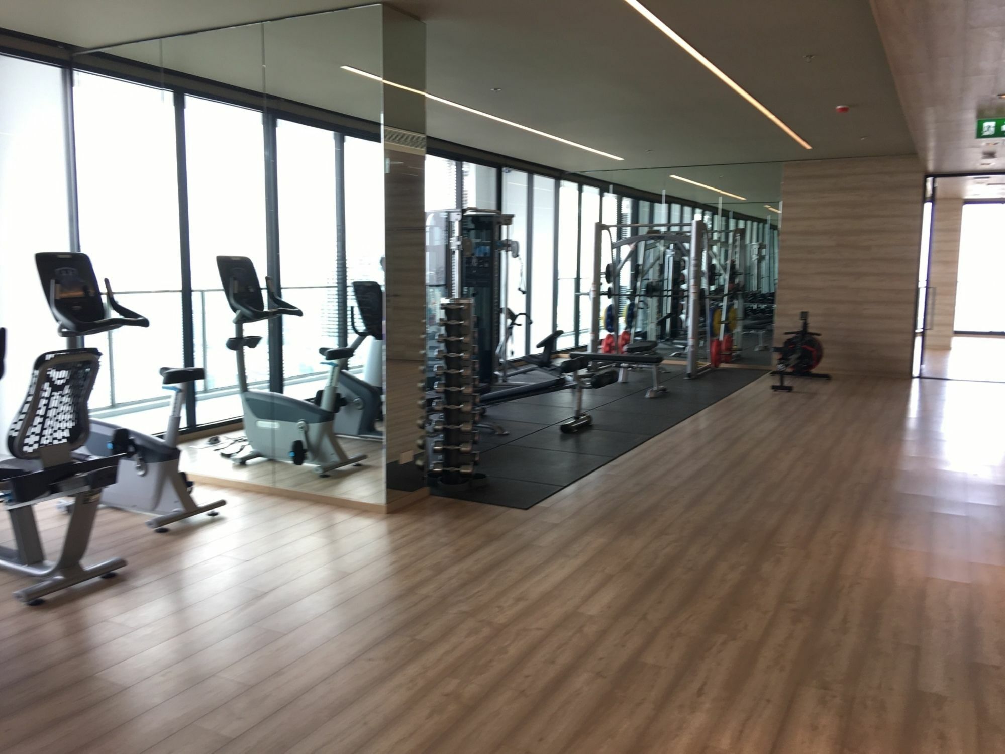 Hotel Luxury 3 Bedroom In Downtown 3*