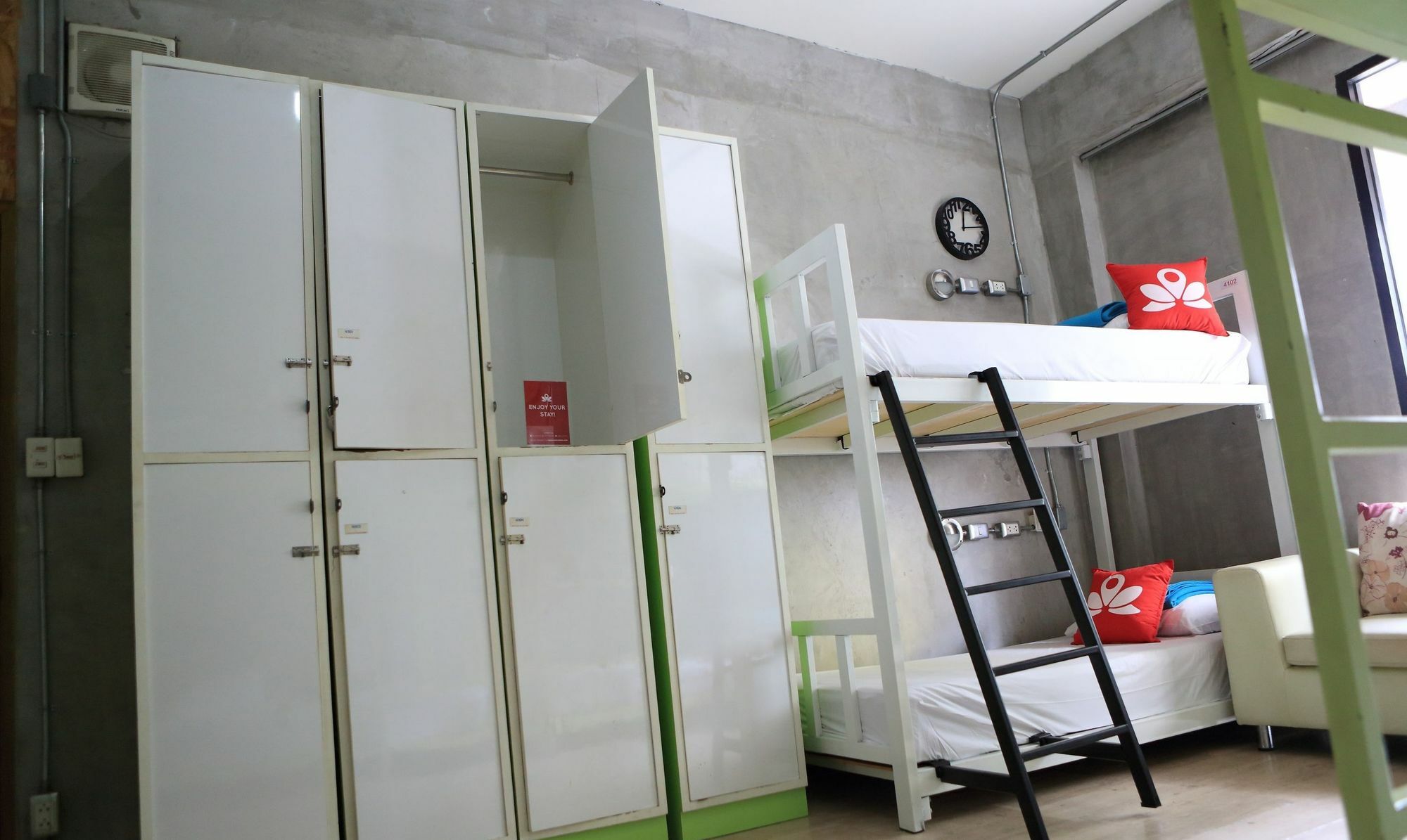 Zen Decho Road Hotel 3*