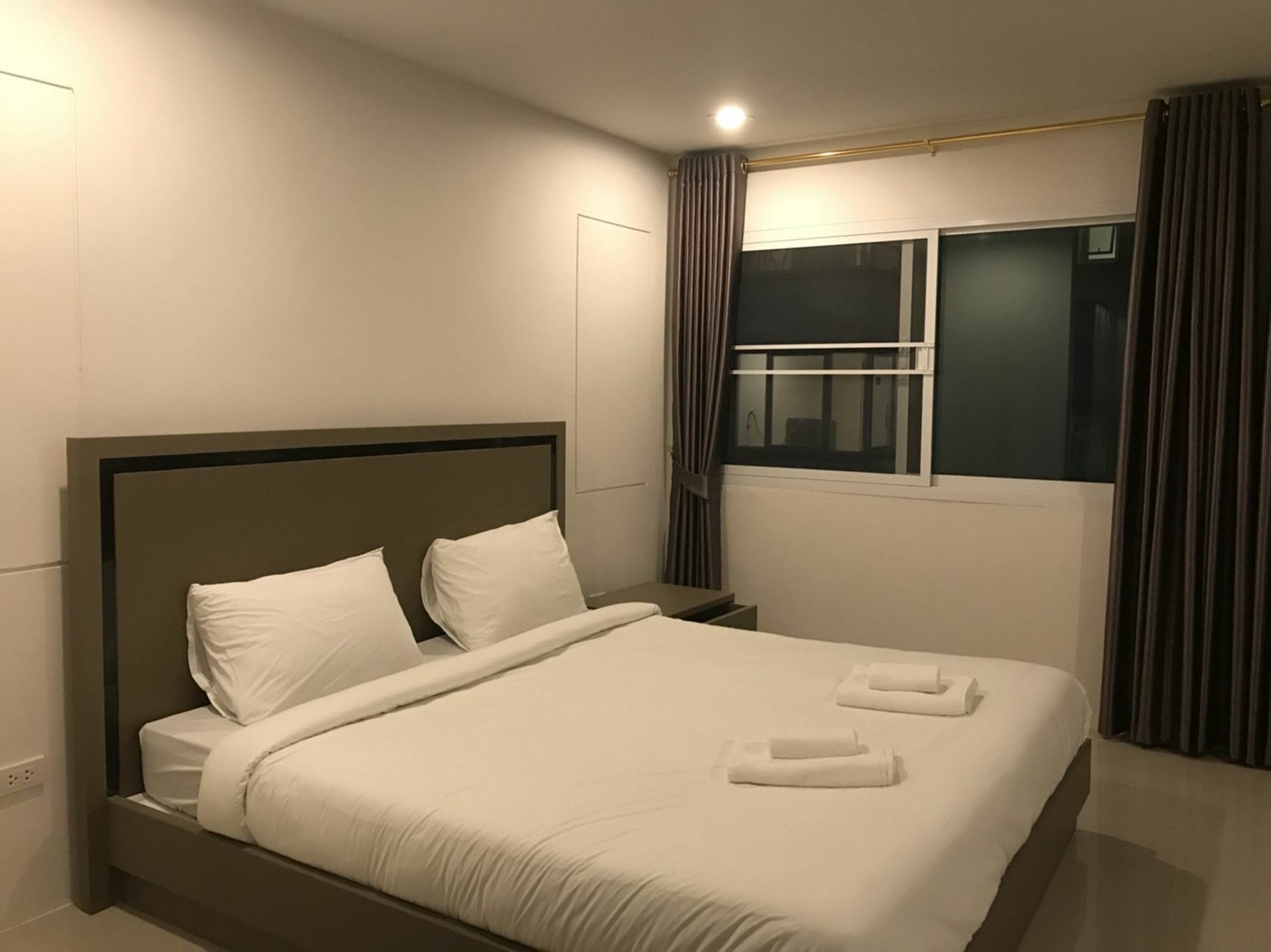 S.e.t Thanmongkol Gjestgiverier 3*