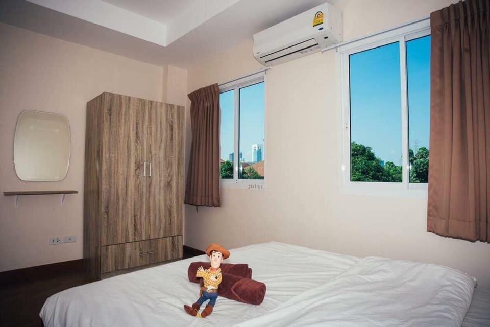 Hostel Near Impact Arena Bangkok