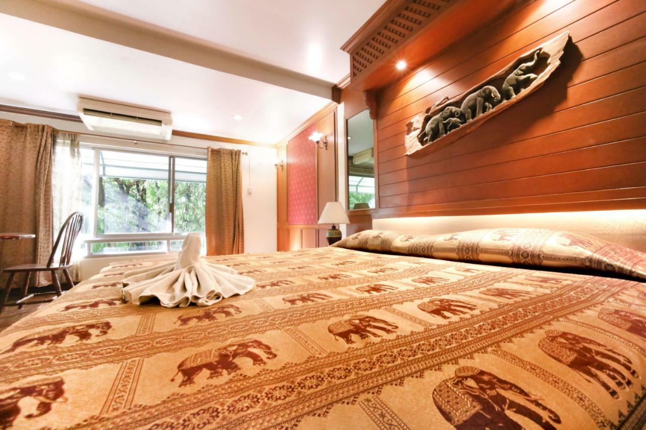 Royal Ivory Sukhumvit Nana Khách sạn