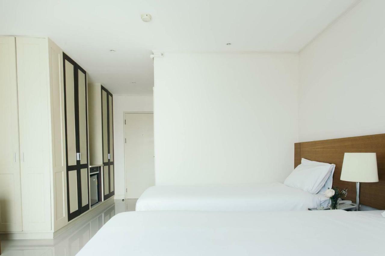 Khách sạn Thomson Huamark 4*