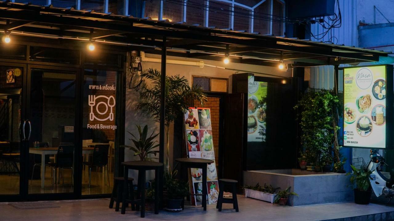 Banana Hostel Bangkok