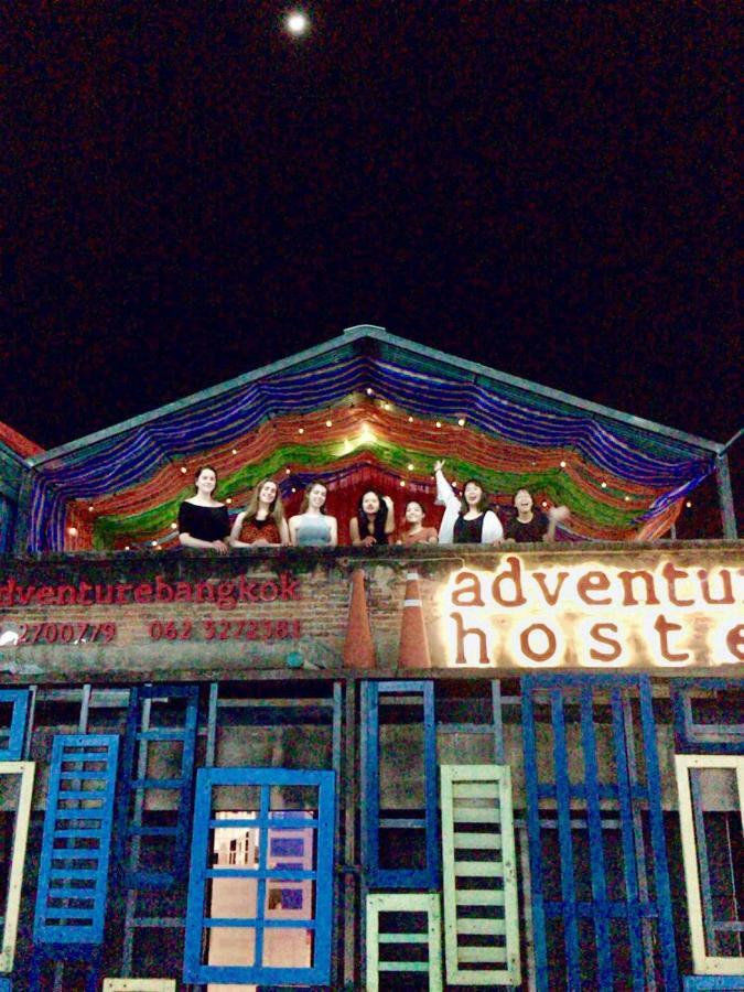 Adventure Nhà trọ Bangkok