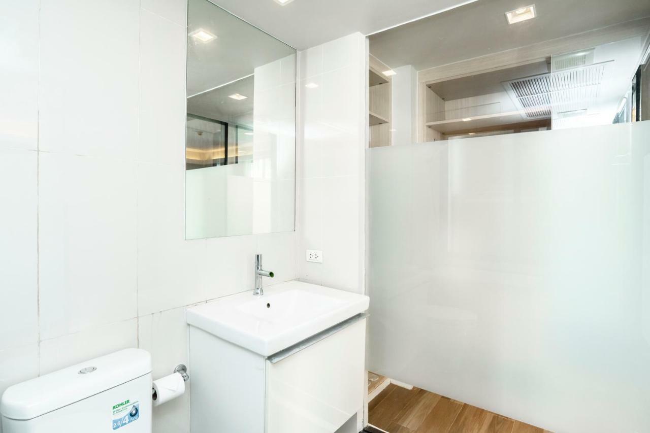 Circle S Sukhumvit 12 By Favstay Apartment *