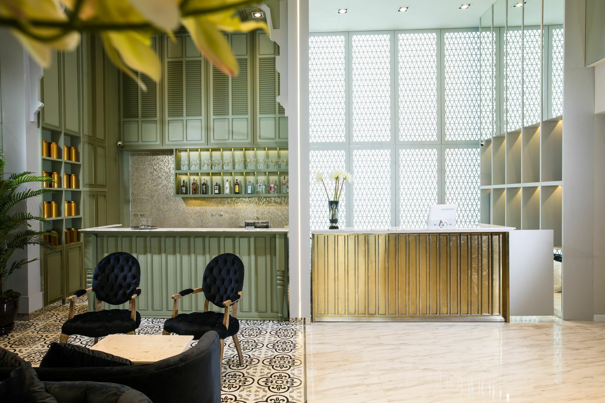 Hotel Tranz - Sha Certified 4*